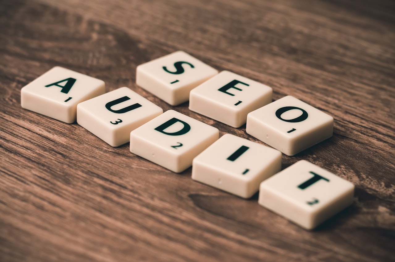 scrabble-letters-that-spell-seo-audit