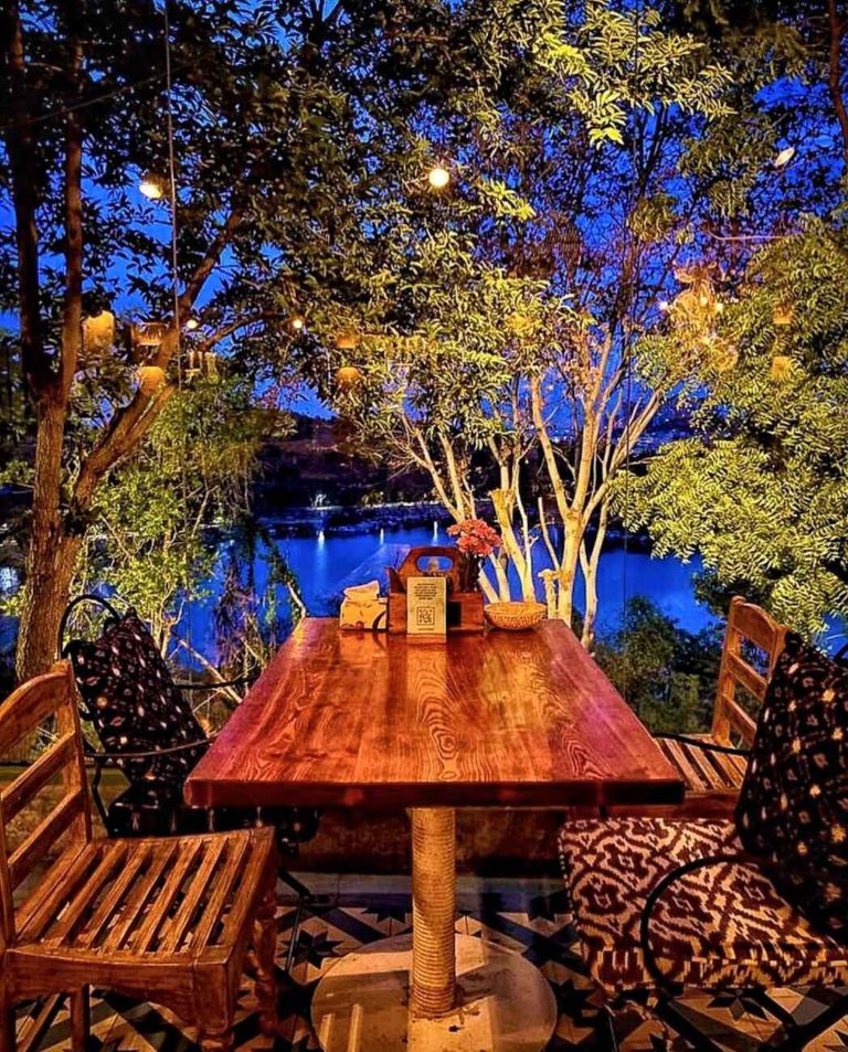 Top 9 Private Cabin Restaurants and Cafes for Couples in Hyderabad