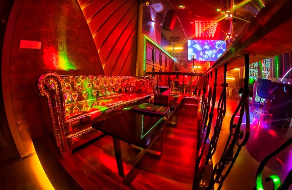 Nightclubs in Kolkata