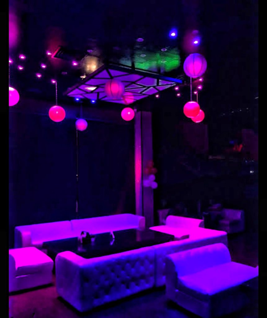 Nightclubs in Lucknow